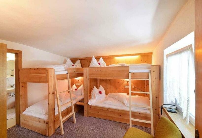 فندق Alpin Garni Die Kleine Post