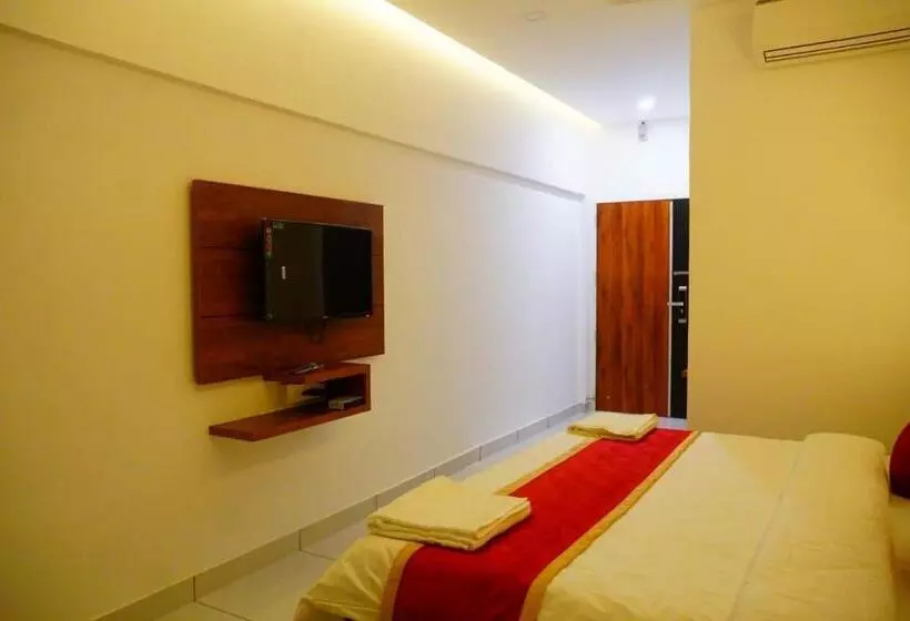 ホテル Remanika Regency