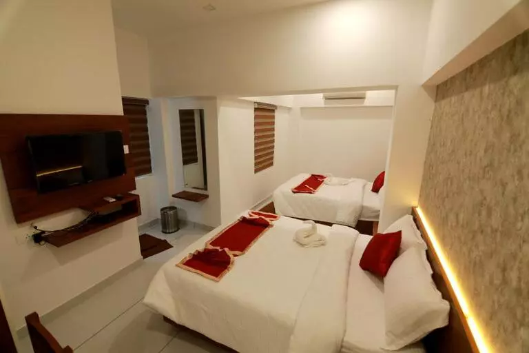 ホテル Remanika Regency
