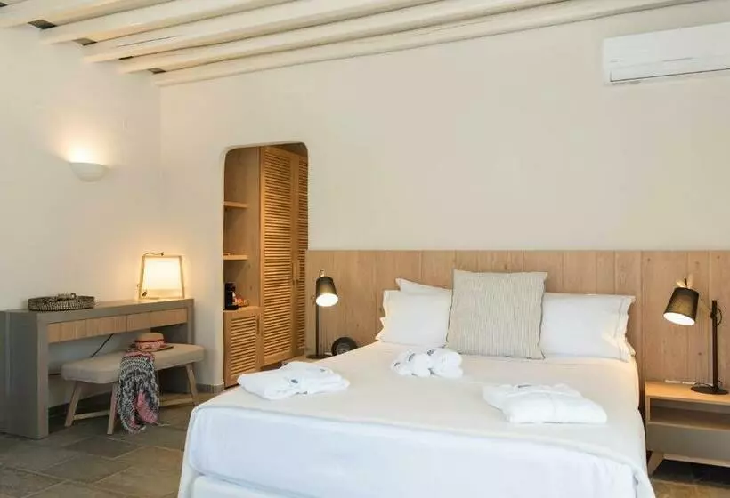 Hotelli Sifnos House   Rooms & Spa