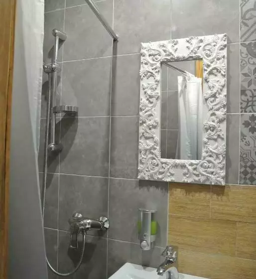 Mini Hotel On Demiivska