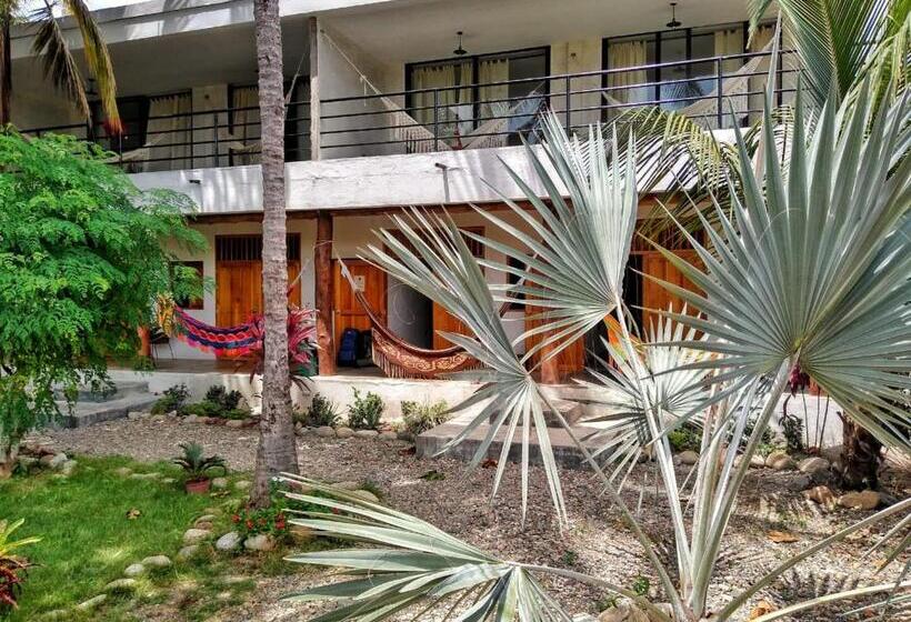 پانسیون Casa Chapolin Boutique Guesthouse