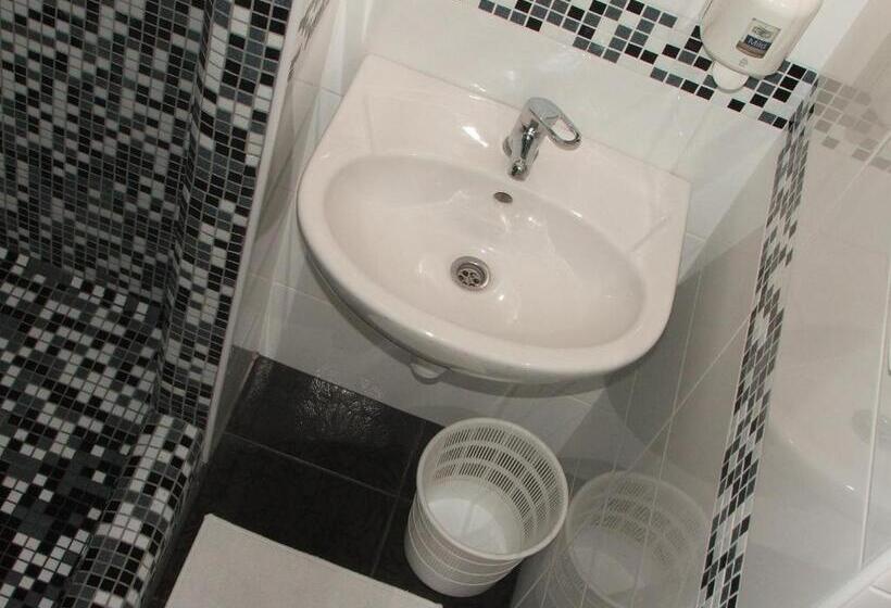 펜션 Napsugár Vendégház