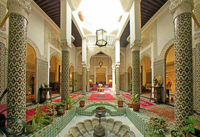 リヤド Dar El Mouhit