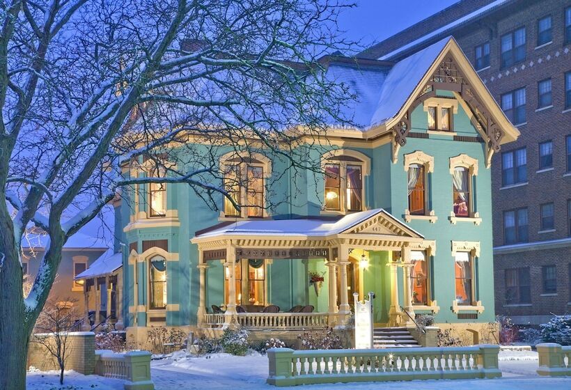 酒店 Kalamazoo House