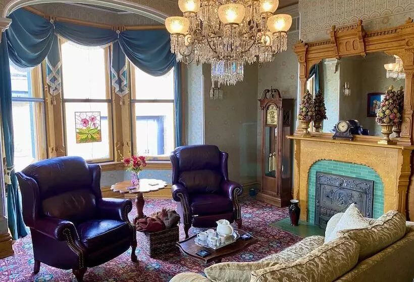 ホテル Kalamazoo House