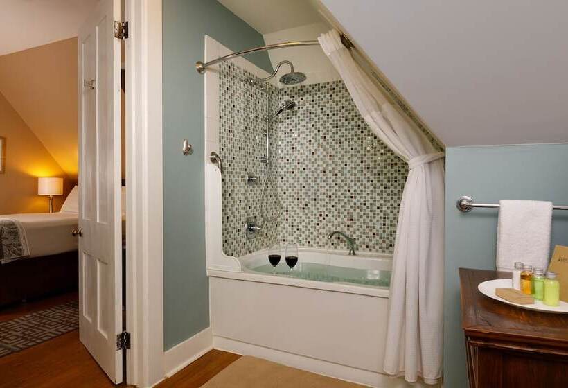 酒店 Kalamazoo House