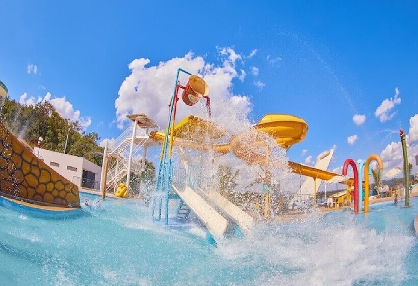 هتل Resort Do Lago