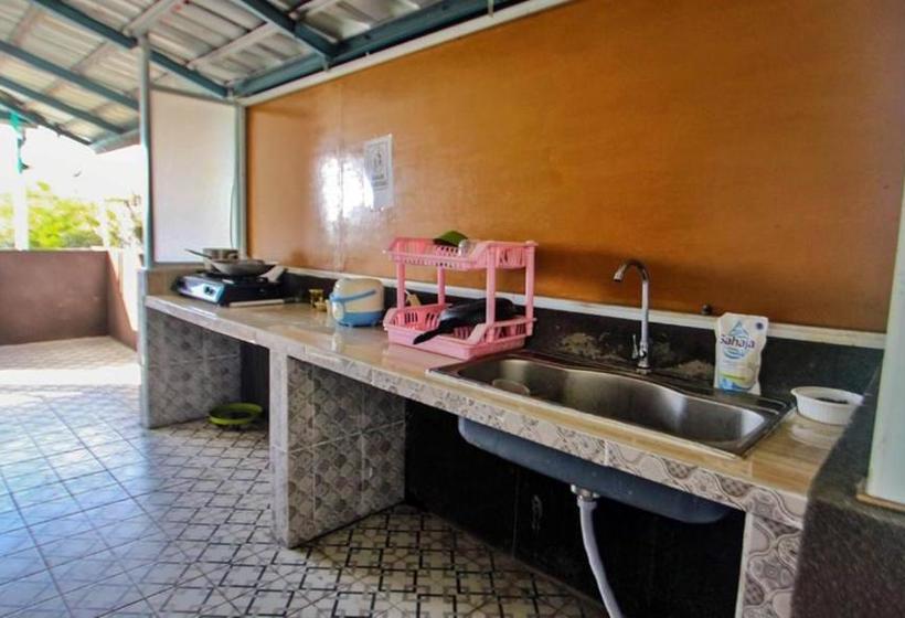 Mutiara Bed & Breakfast