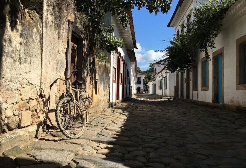 膳宿费 Boomerang Hostel