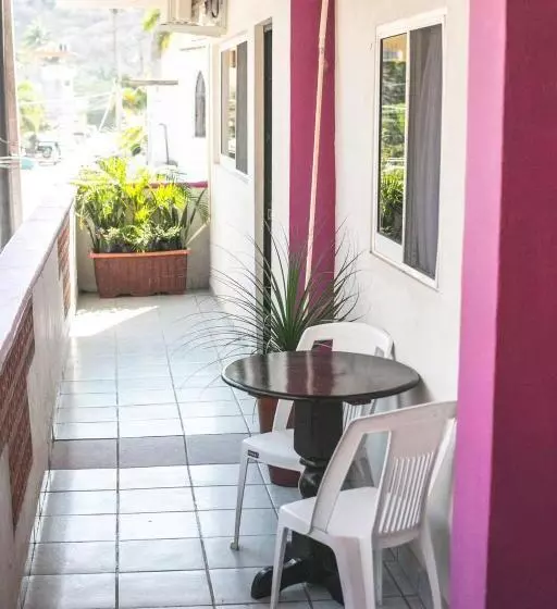 ホテル Bungalows Yeah Los Ayala