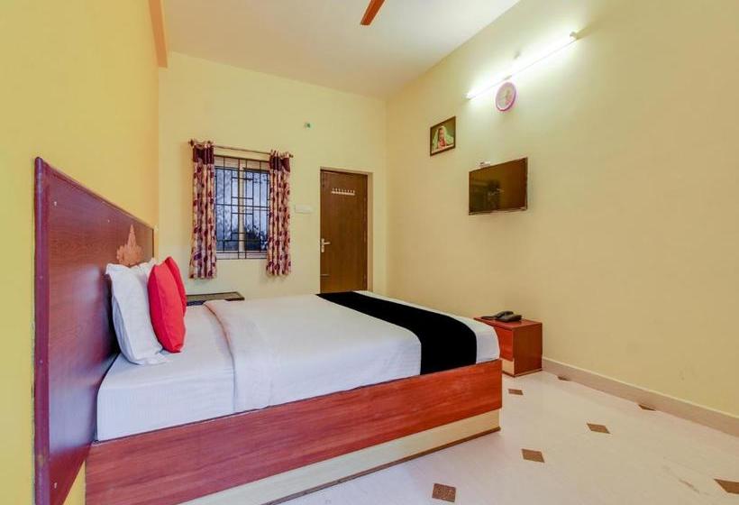 בית מלון כפרי Capital O Yer053 Subam Hill Resort