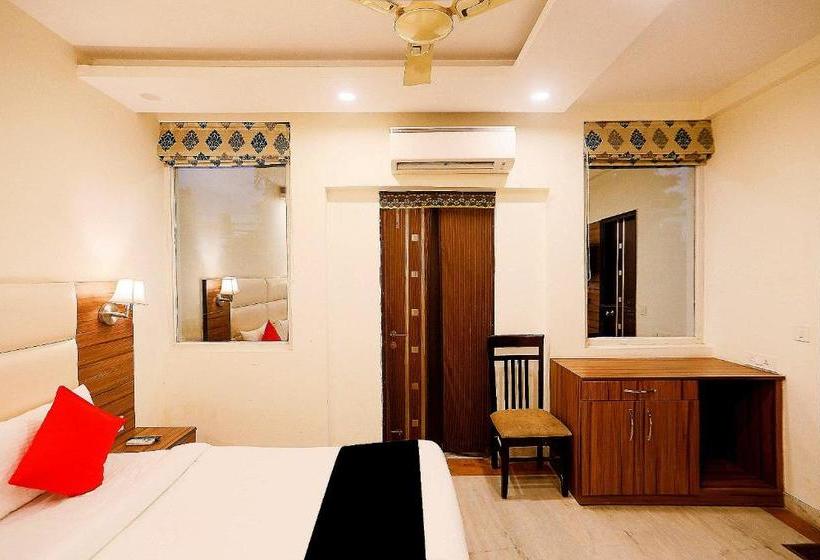 Отель Collection O 76868 Grace Residency