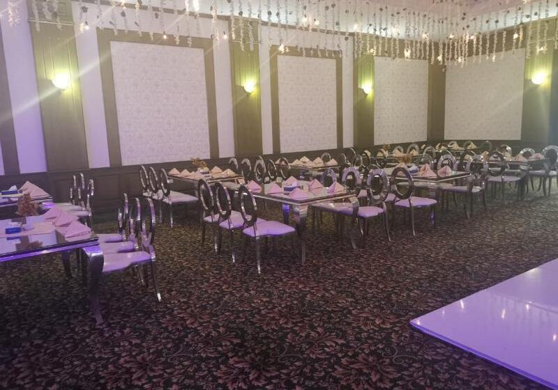 هتل Paradise Home City Stars