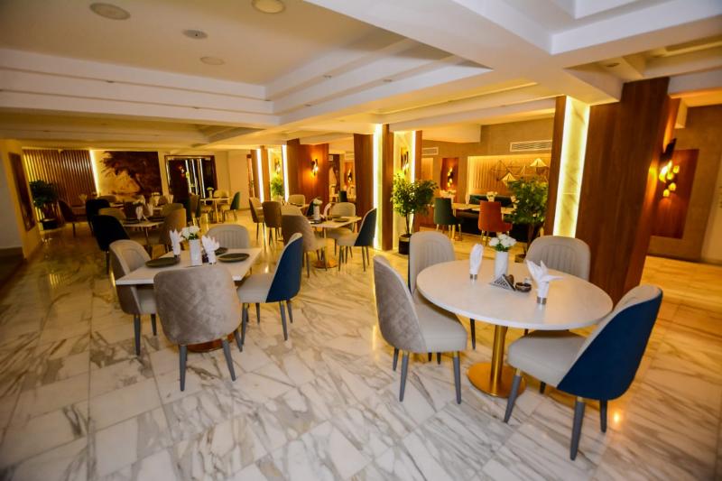 هتل Paradise Home City Stars