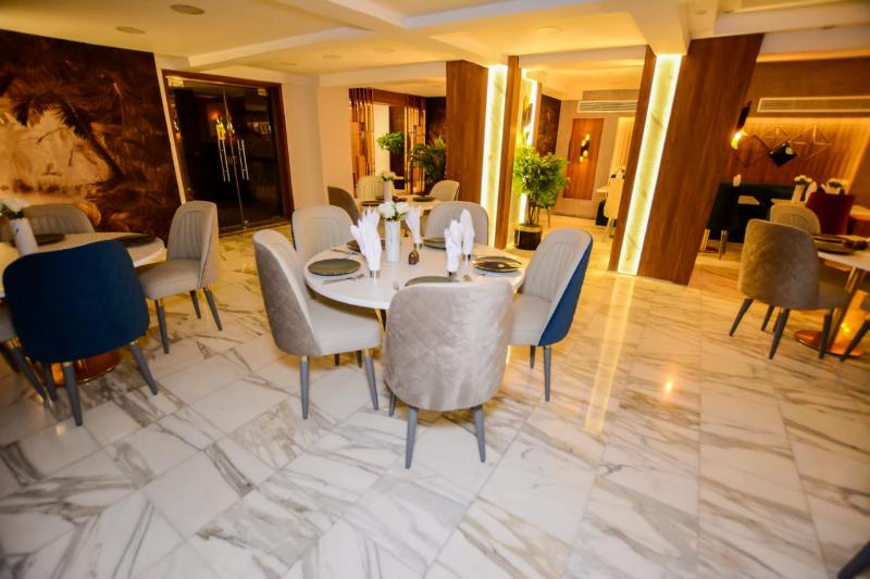 هتل Paradise Home City Stars