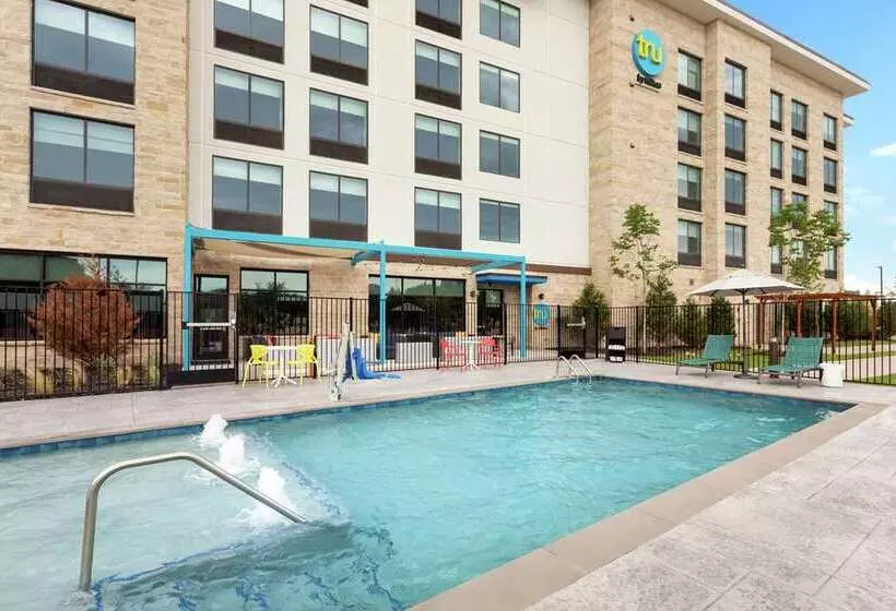 هتل Tru By Hilton Frisco Dallas, Tx