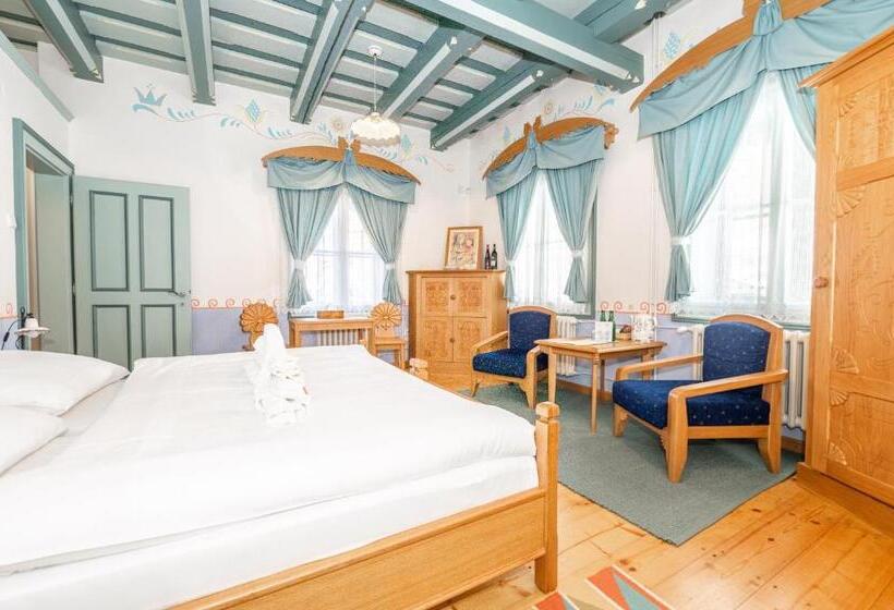 Libušín & Maměnka Národní Kulturní Památky