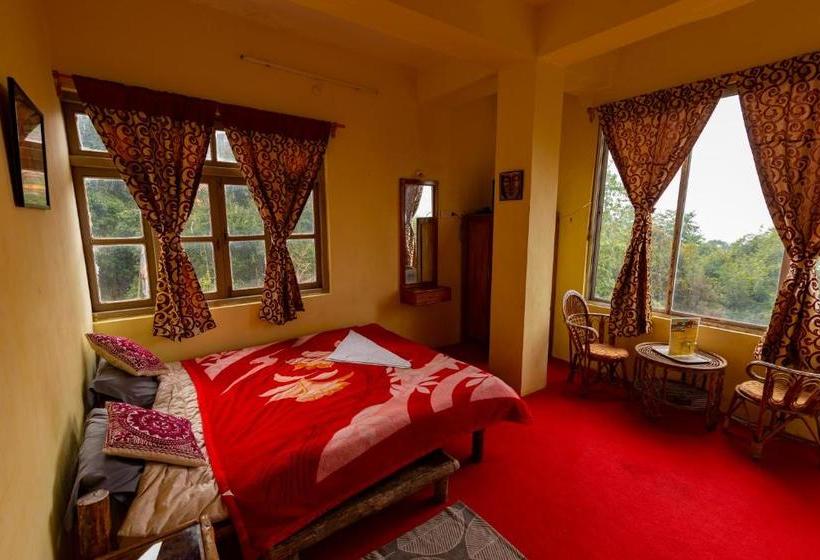 בית מלון כפרי Clouds End