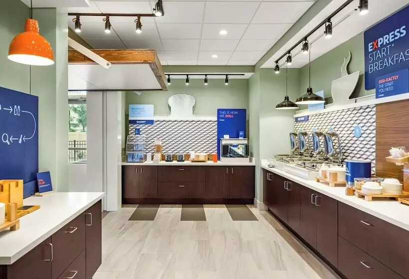 Hotelli Holiday Inn Express & Suites Sanford   Lake Mary, An Ihg
