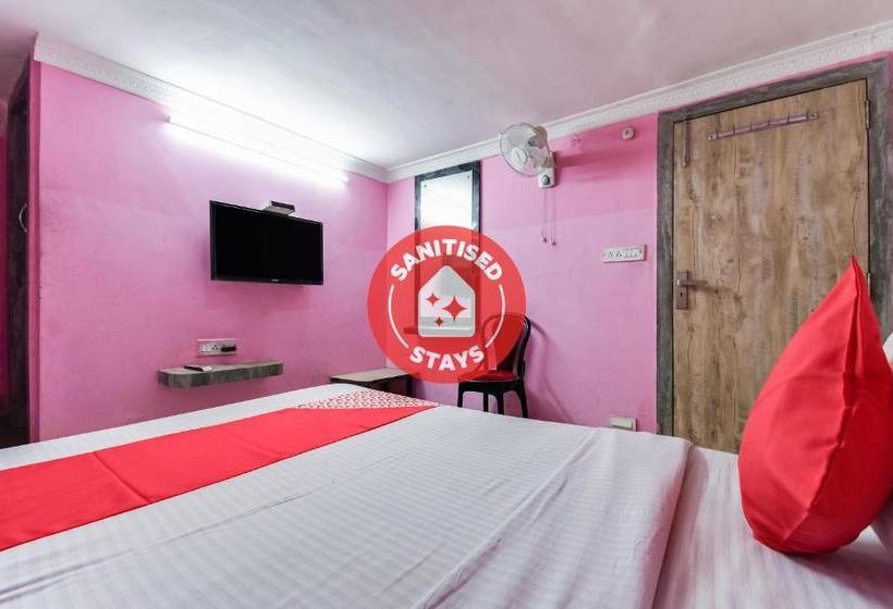 בית מלון כפרי Oyo 76795 A One Guest House