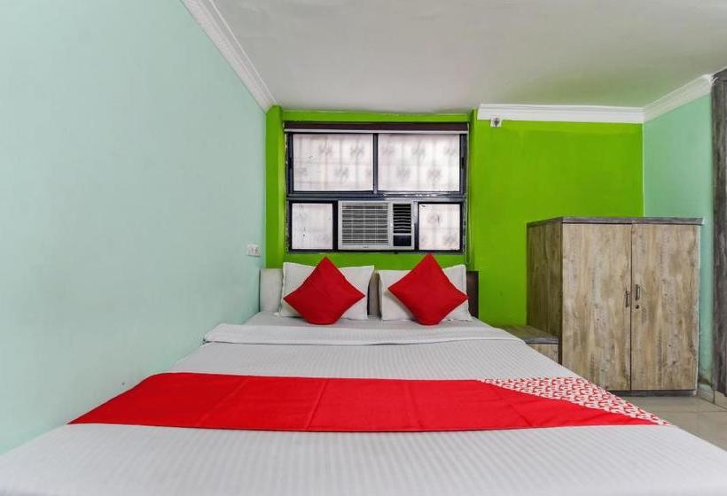 בית מלון כפרי Oyo 76795 A One Guest House