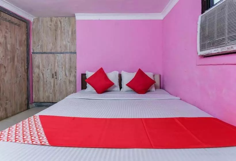 ホテル Oyo 76795 A One Guest House