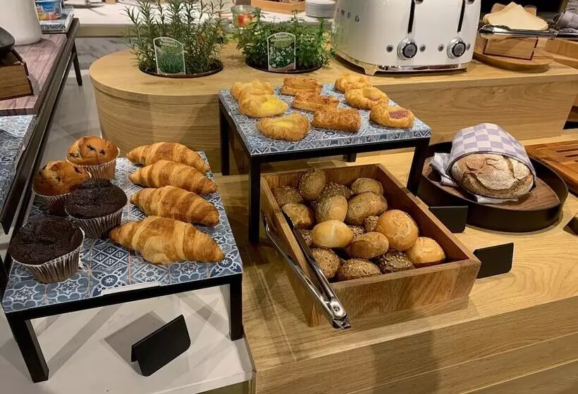 Hotelli Residence Inn By Marriott Essen City