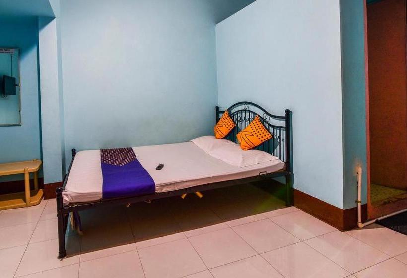 ホテル Spot On 66949  Sai Laxmi