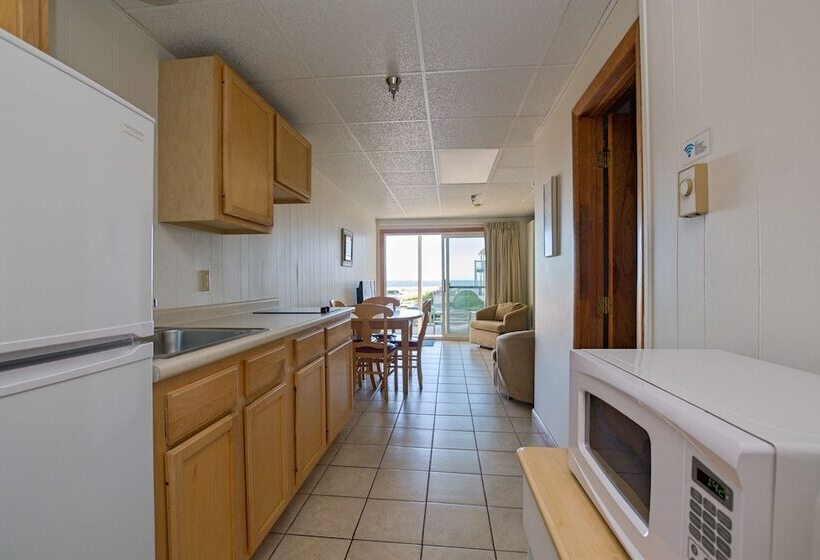 Kebek 3 Oceanside Motel