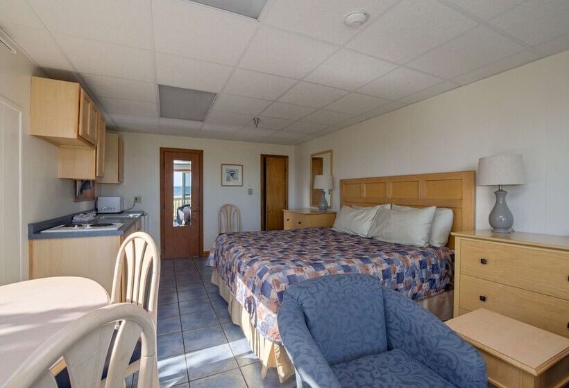 Kebek 3 Oceanside Motel