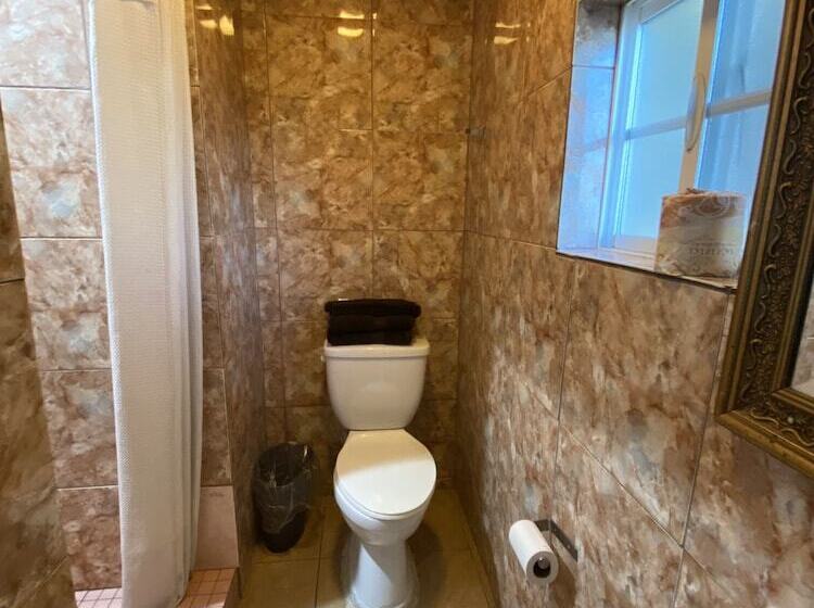 Мотель Sands Inn