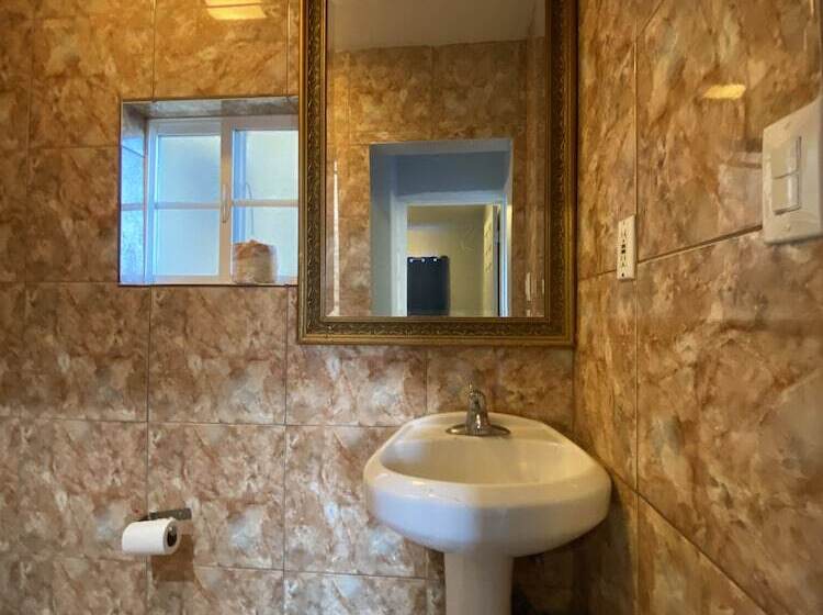 Мотель Sands Inn