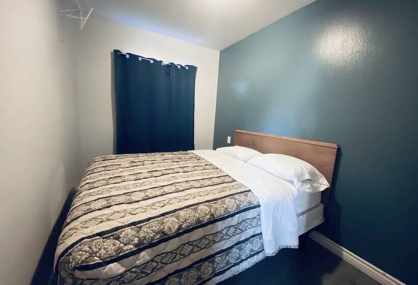 Мотель Sands Inn