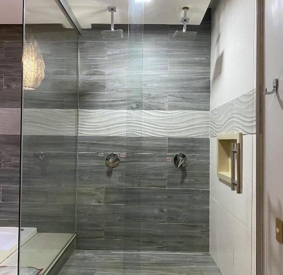 Rodotel Vênus Prime