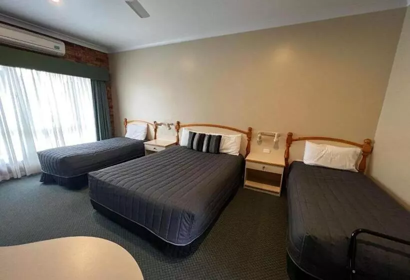 Tumbarumba Motel & Elms Restaurant