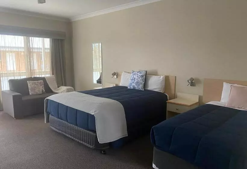 Tumbarumba Motel & Elms Restaurant