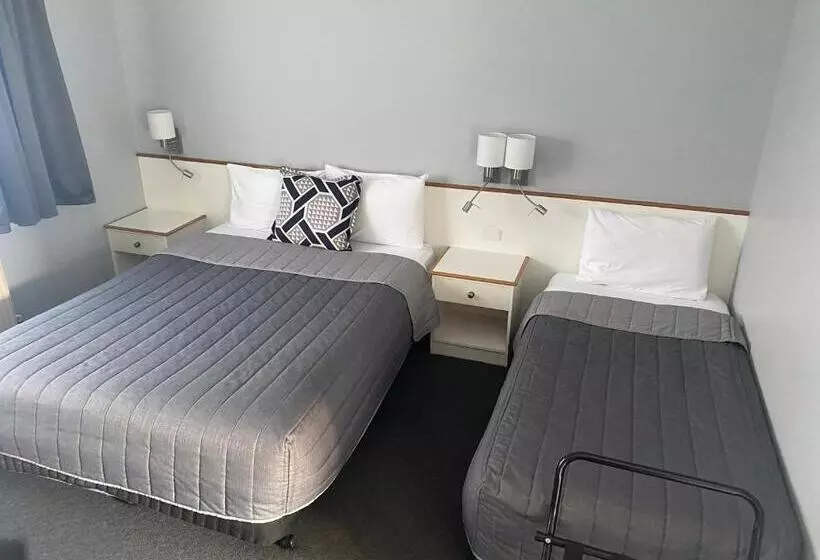 Tumbarumba Motel & Elms Restaurant