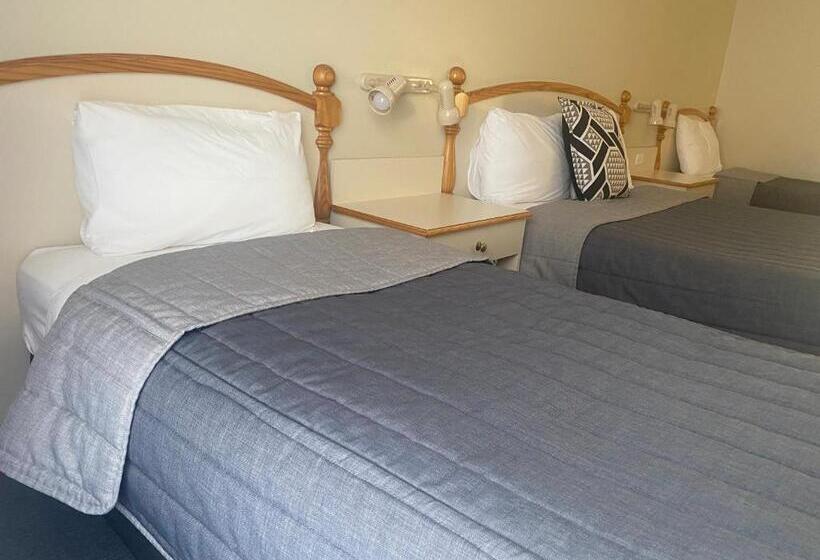 Tumbarumba Motel & Elms Restaurant