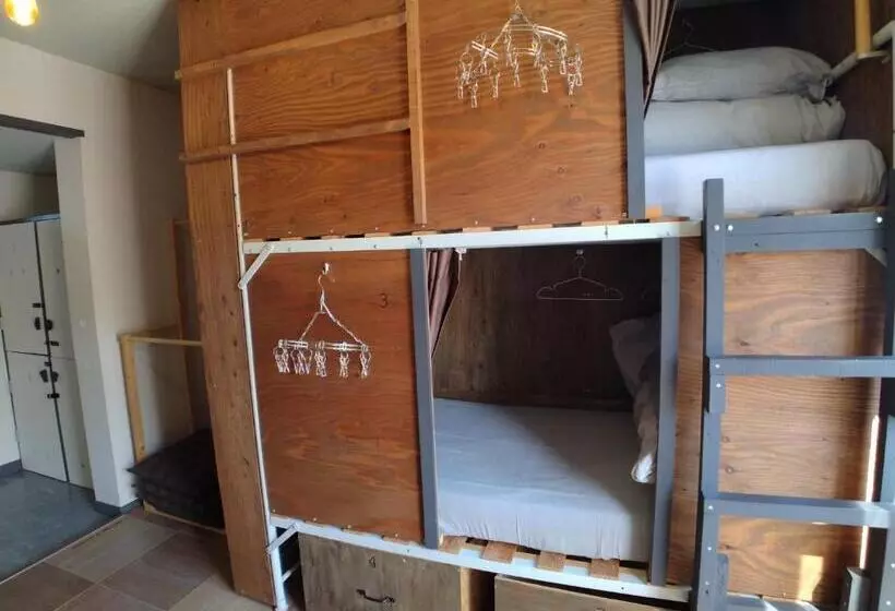 Retkeilymaja Toyako Guest House Ponkotan