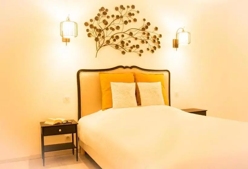 ホテル Château Du Rollin Orléans   La Chapelle St Mesmin