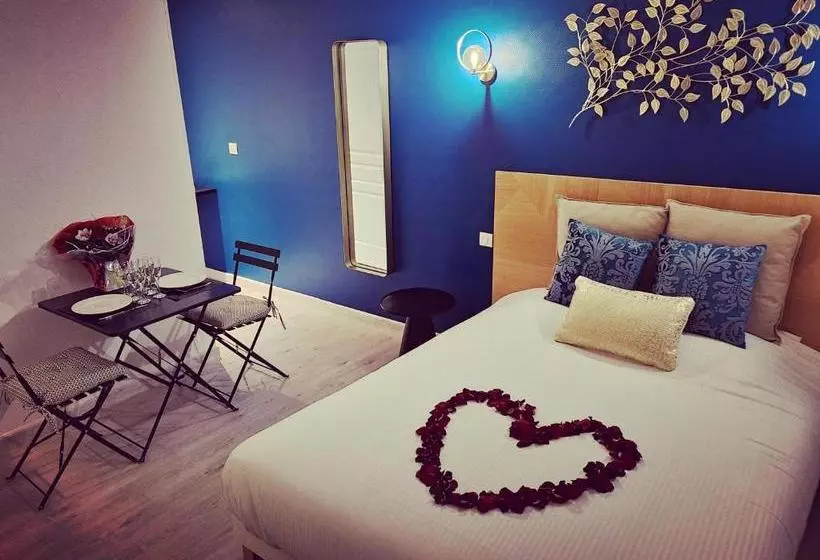 ホテル Château Du Rollin Orléans   La Chapelle St Mesmin