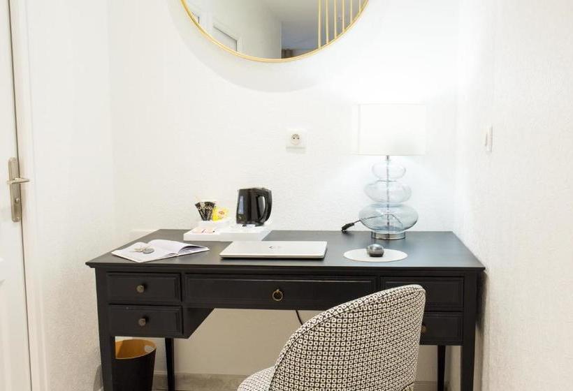 ホテル Château Du Rollin Orléans La Chapelle St Mesmin