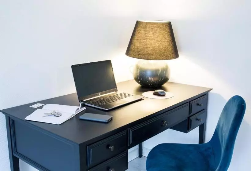 ホテル Château Du Rollin Orléans   La Chapelle St Mesmin