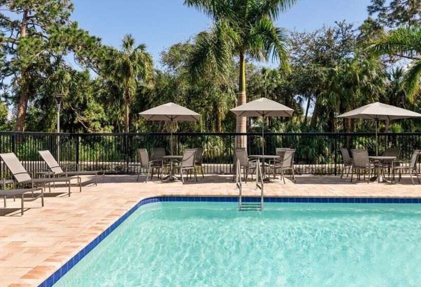 酒店 Fairfield By Marriott Inn & Suites Bonita Springs