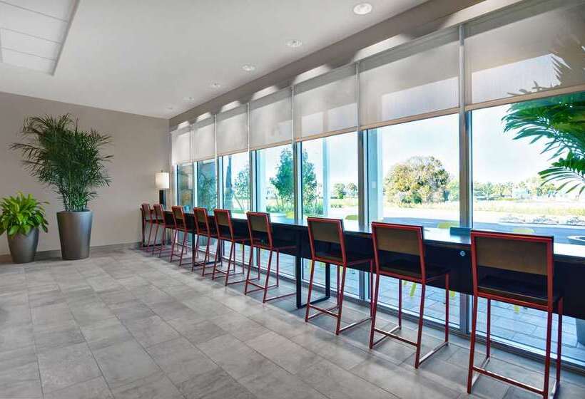 ホテル Home2 Suites By Hilton Fort Myers Colonial Blvd