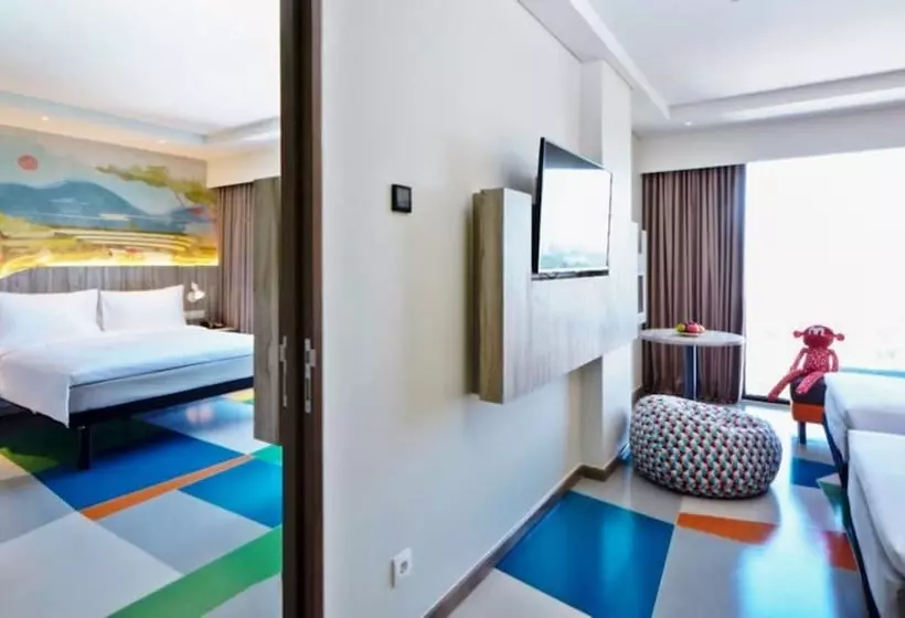 ホテル Ibis Styles Bandung Grand Central