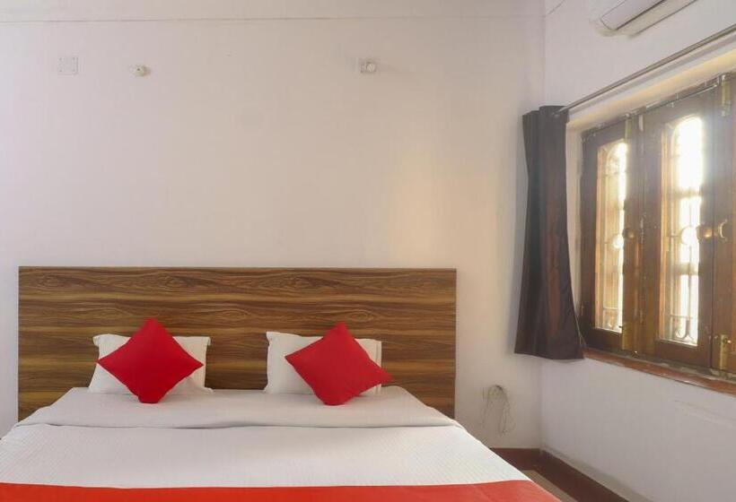 Hotel Oxy Paradise Harmu