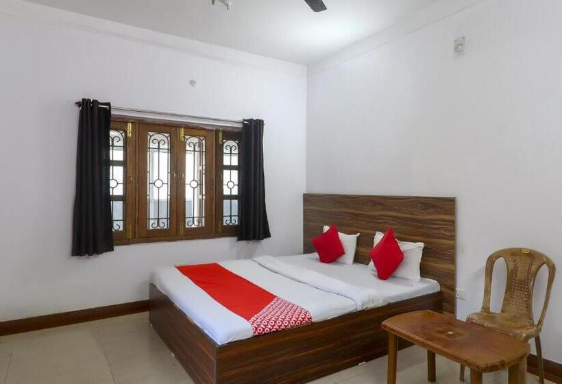 Hotel Oxy Paradise Harmu