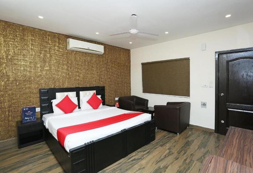 Hotel Oyo 29173 The Grand, Jammu